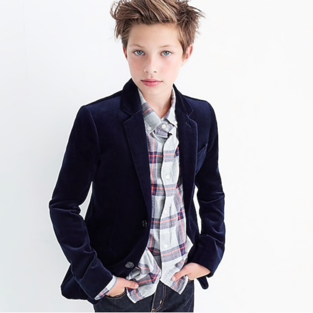 Crewcuts Ludlow boy’s 10 navy blue velvet blazer NWT